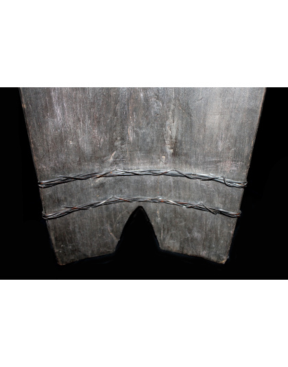 PHILIPPINES BONTOC IGOROT HEADHUNTER WOODEN SHIELD &quot;KALASAG&quot; Headhunting weapon