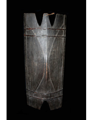 PHILIPPINES BONTOC IGOROT HEADHUNTER WOODEN SHIELD &quot;KALASAG&quot; Headhunting weapon