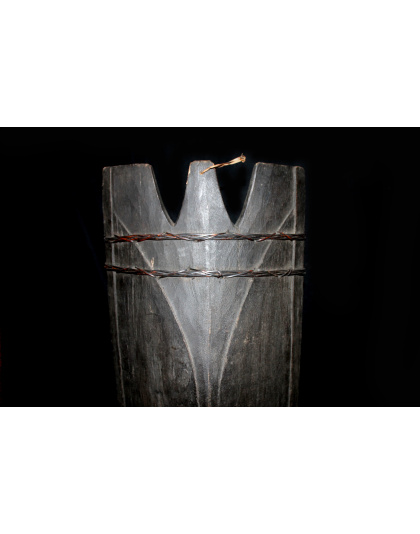 PHILIPPINES BONTOC IGOROT HEADHUNTER WOODEN SHIELD &quot;KALASAG&quot; Headhunting weapon